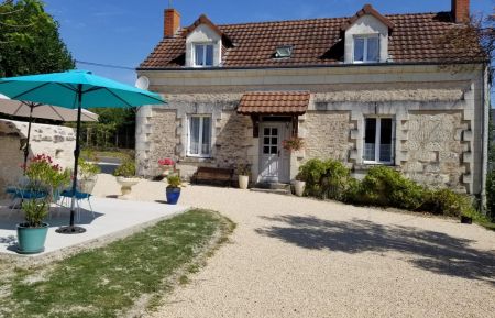 G&icirc;te n&deg;86G1244 Coussay-les-Bois - Vienne - La maison de Gatienne